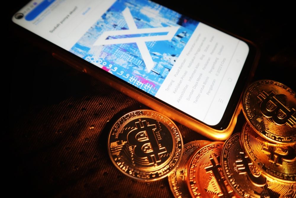 luxbit featured image